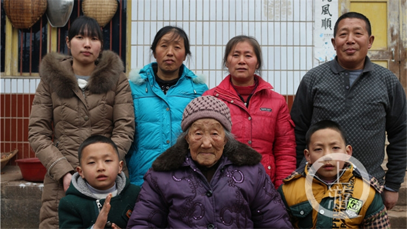 04b01f5d814b9624a35e3cf3f6b4b881_副本.jpg