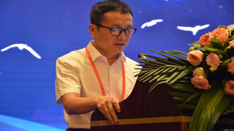 陈维毅教授谈及学术交流及产业化.JPG