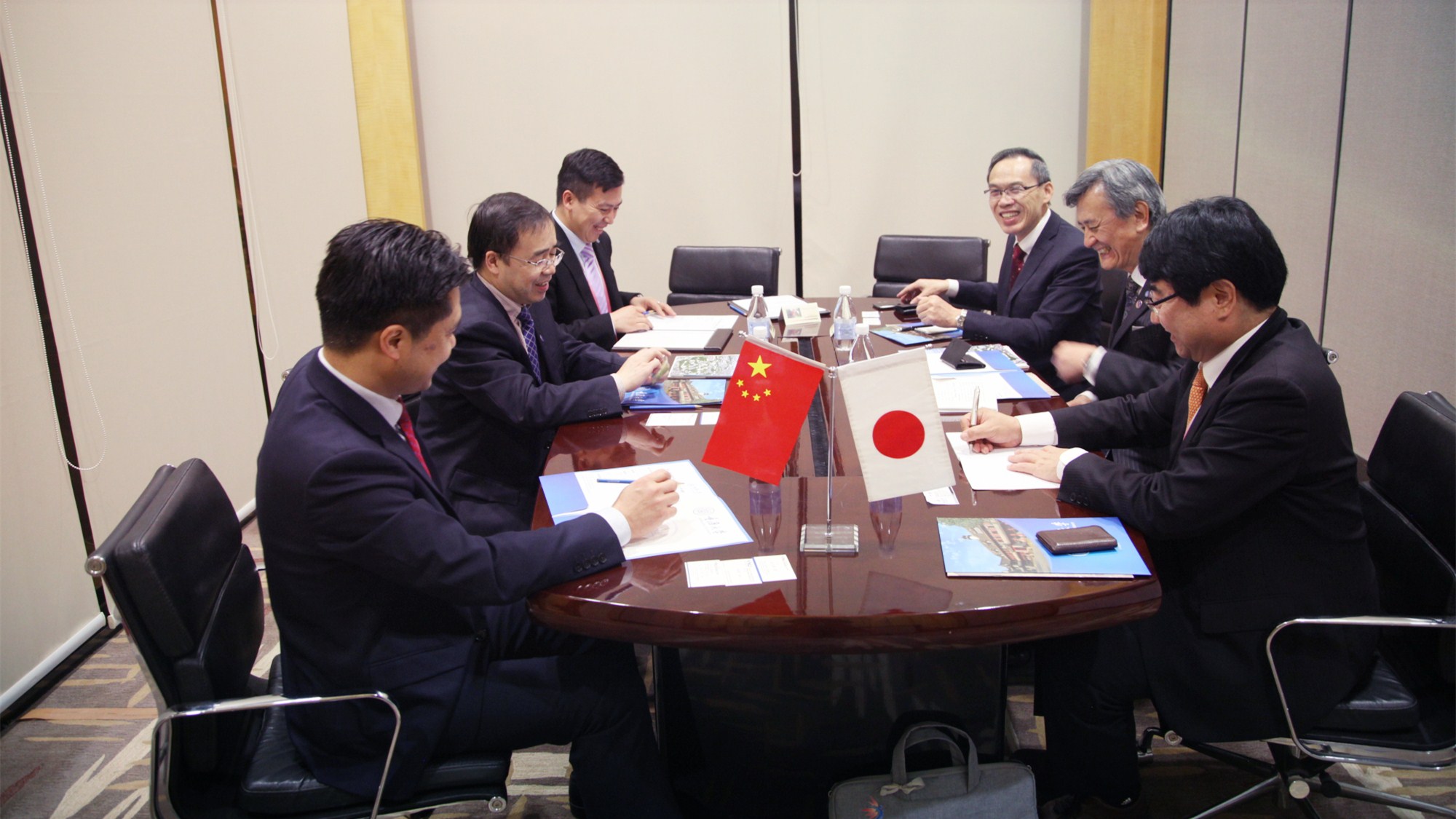 6094732cd4cb07be3b91316ee2e8b6e_副本.jpg