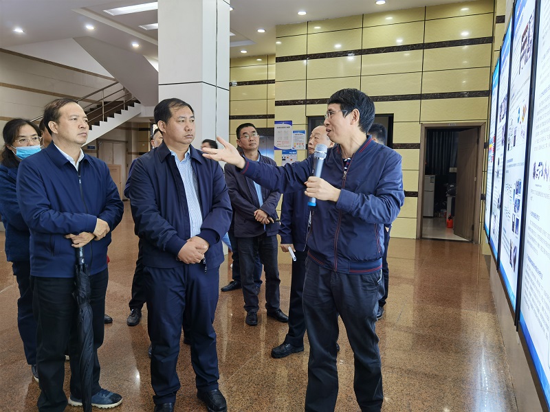 20201015 贵州省工业和信息化厅一行来校调研交流-3.jpg
