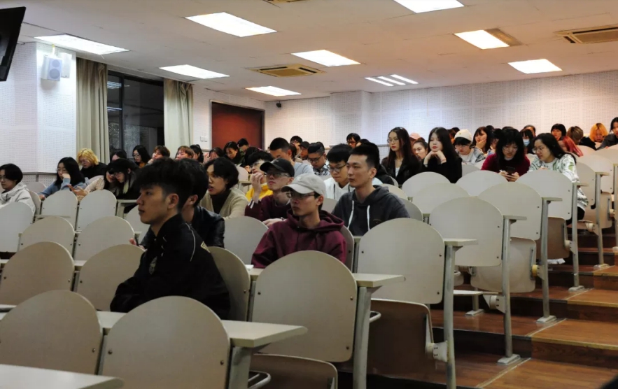 QQ截图20201018000438.jpg