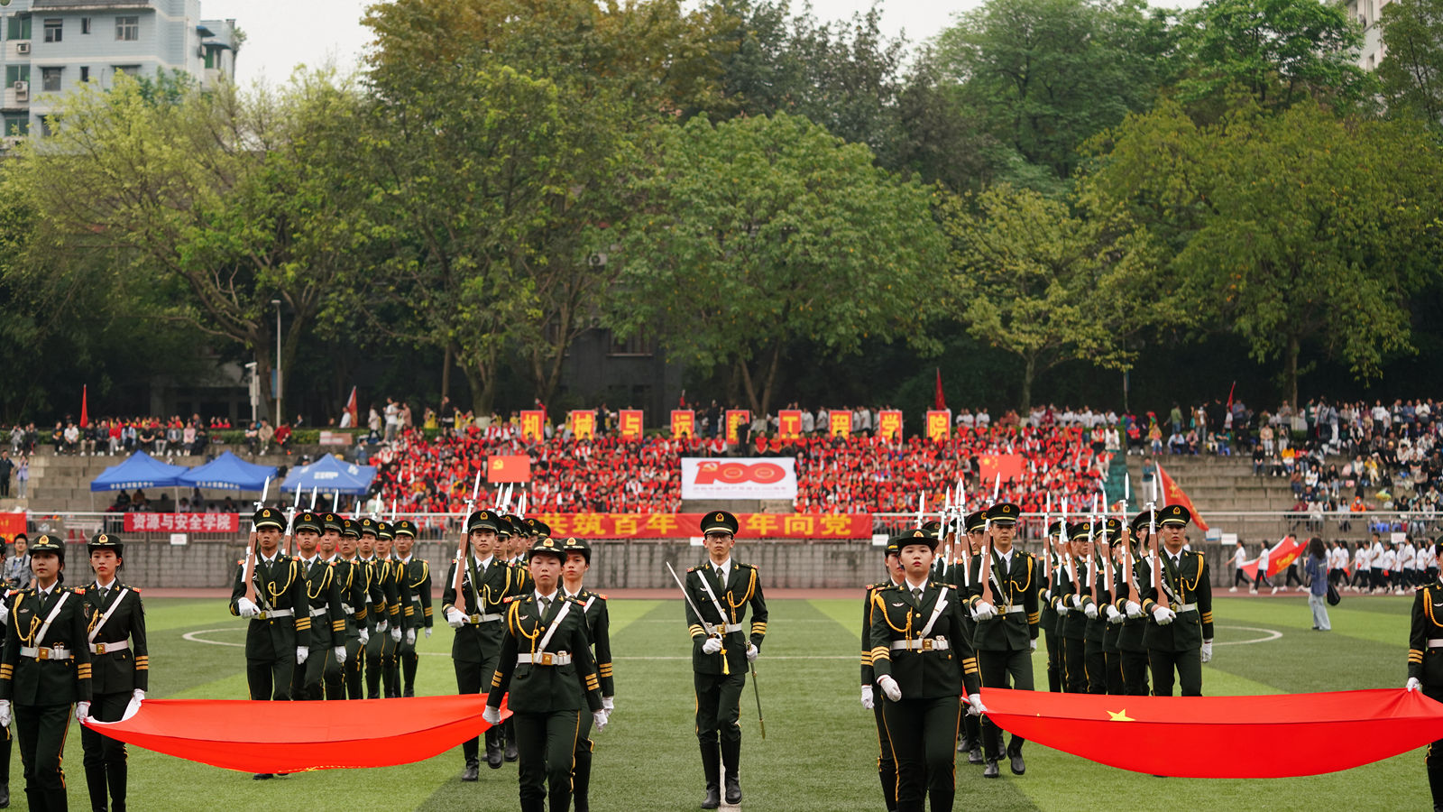 1619487811923064.jpg 运动会1_副本.jpg