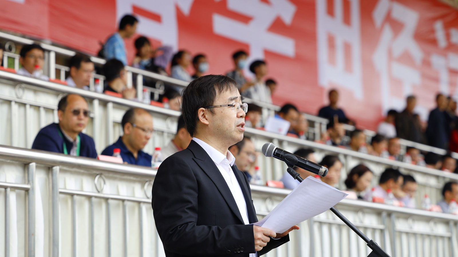 1619487897993400.jpg 运动会2_副本.jpg