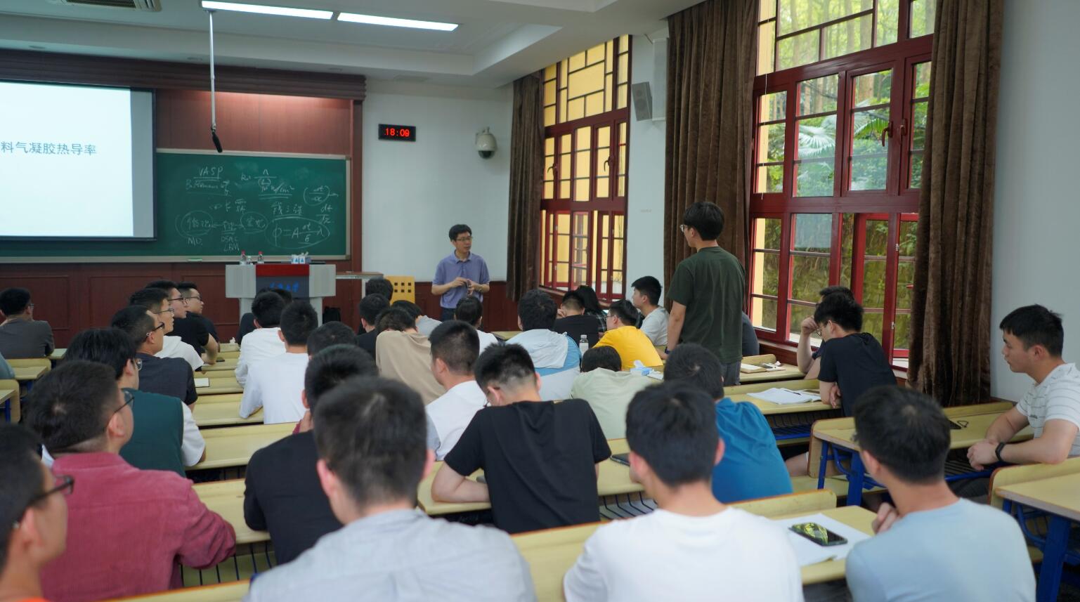 QQ截图20210513103315.jpg