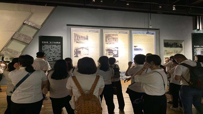 学校新闻改2.png