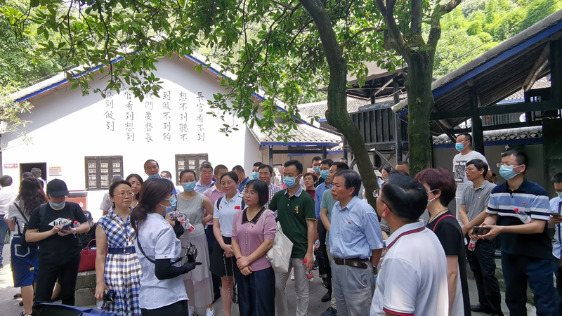 微信图片_20210623170847_副本.jpg