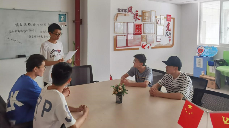 大数据与软件学院本科2020级迎接建党一百周年系列活动5.jpg