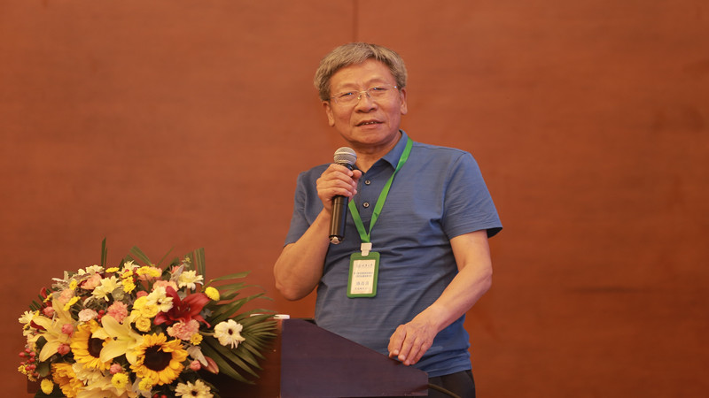 盛连喜_副本.jpg