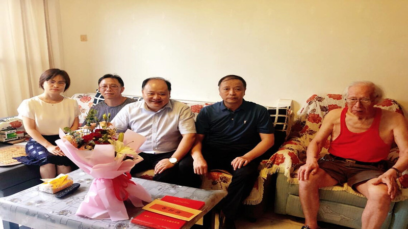 NC`PS[FQU5QLI$6XLFZ92OY_副本.jpg