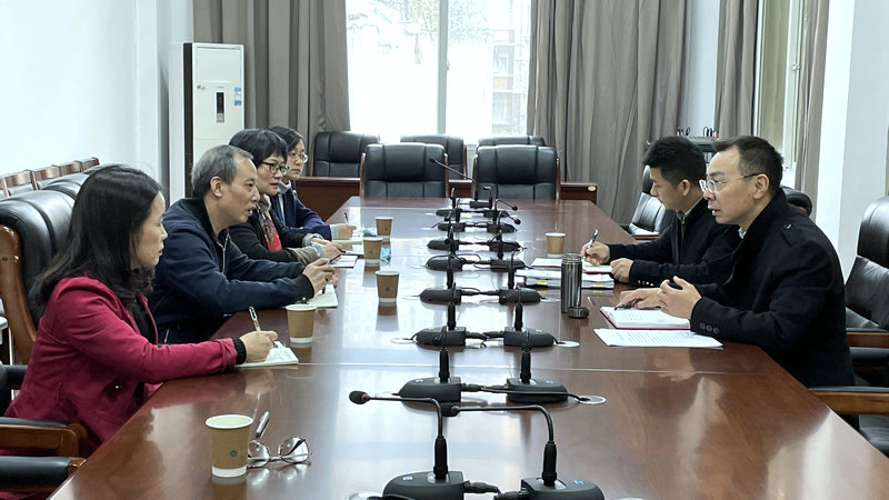 民政局调研1.jpg