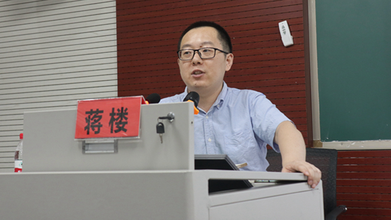 蒋楼老师.JPG