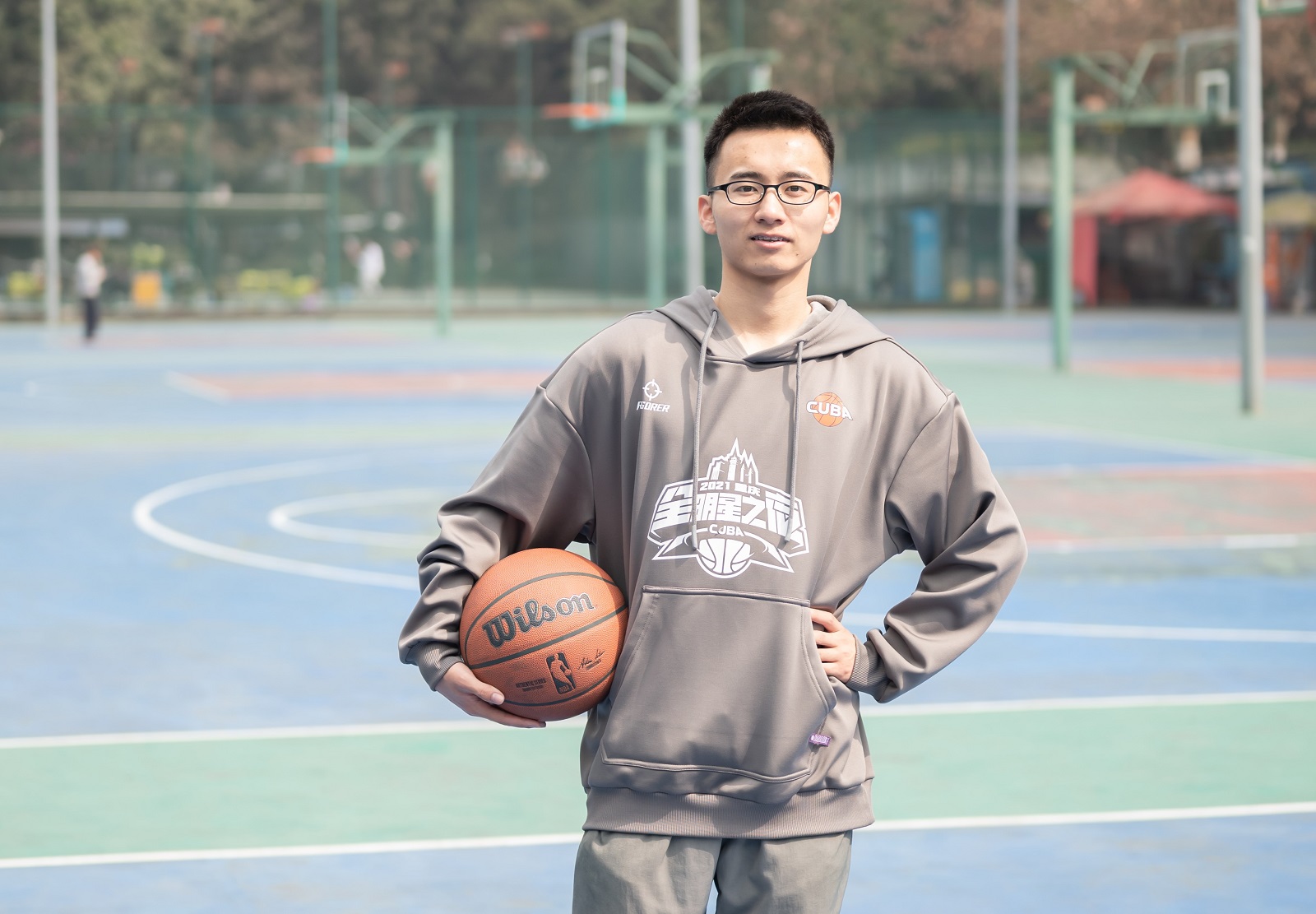 生活照1（篮球运动）.jpg