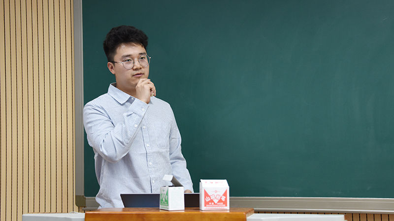 2周鼎分享.JPG