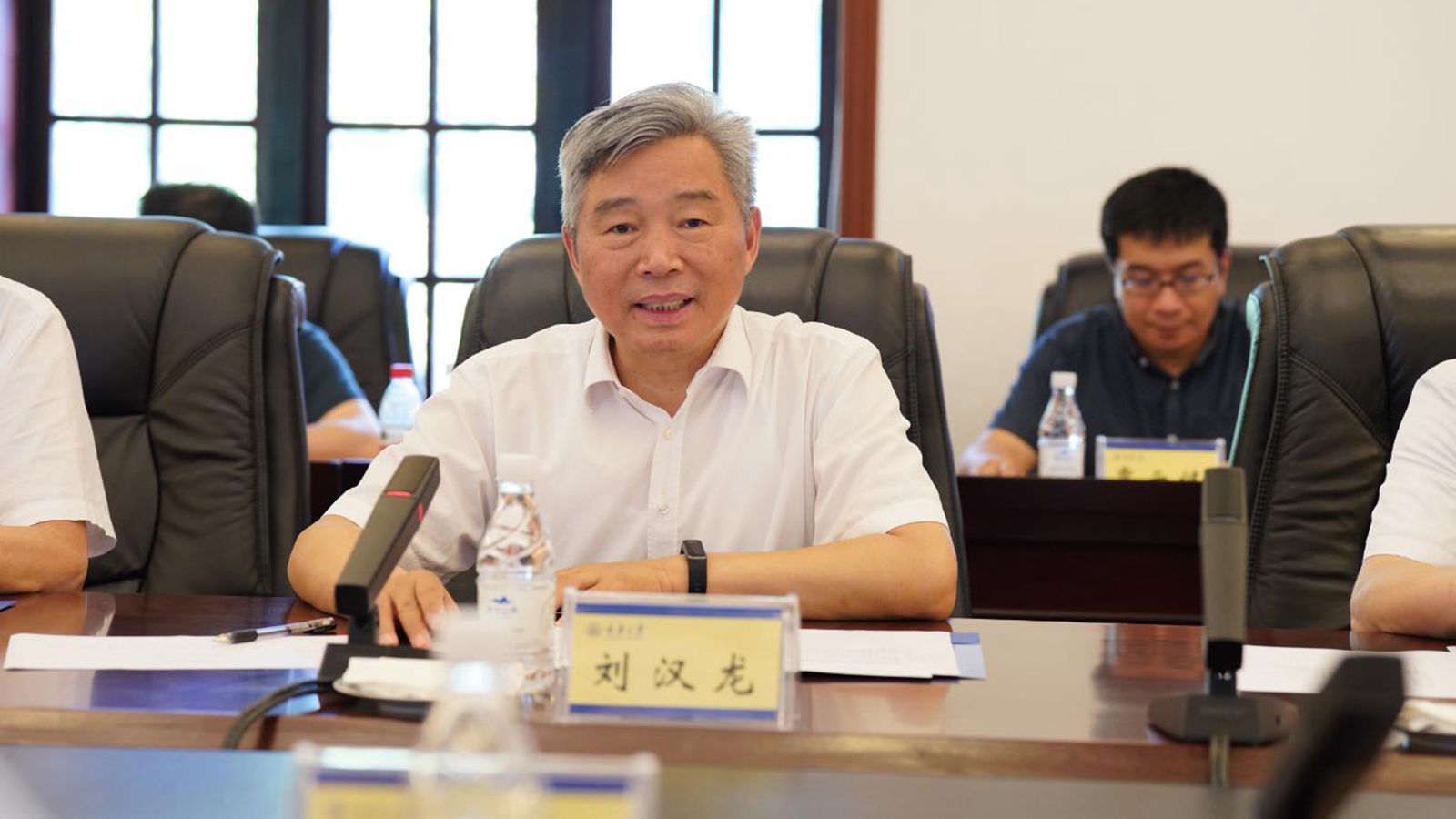 微信图片_20220819210046_副本.jpg