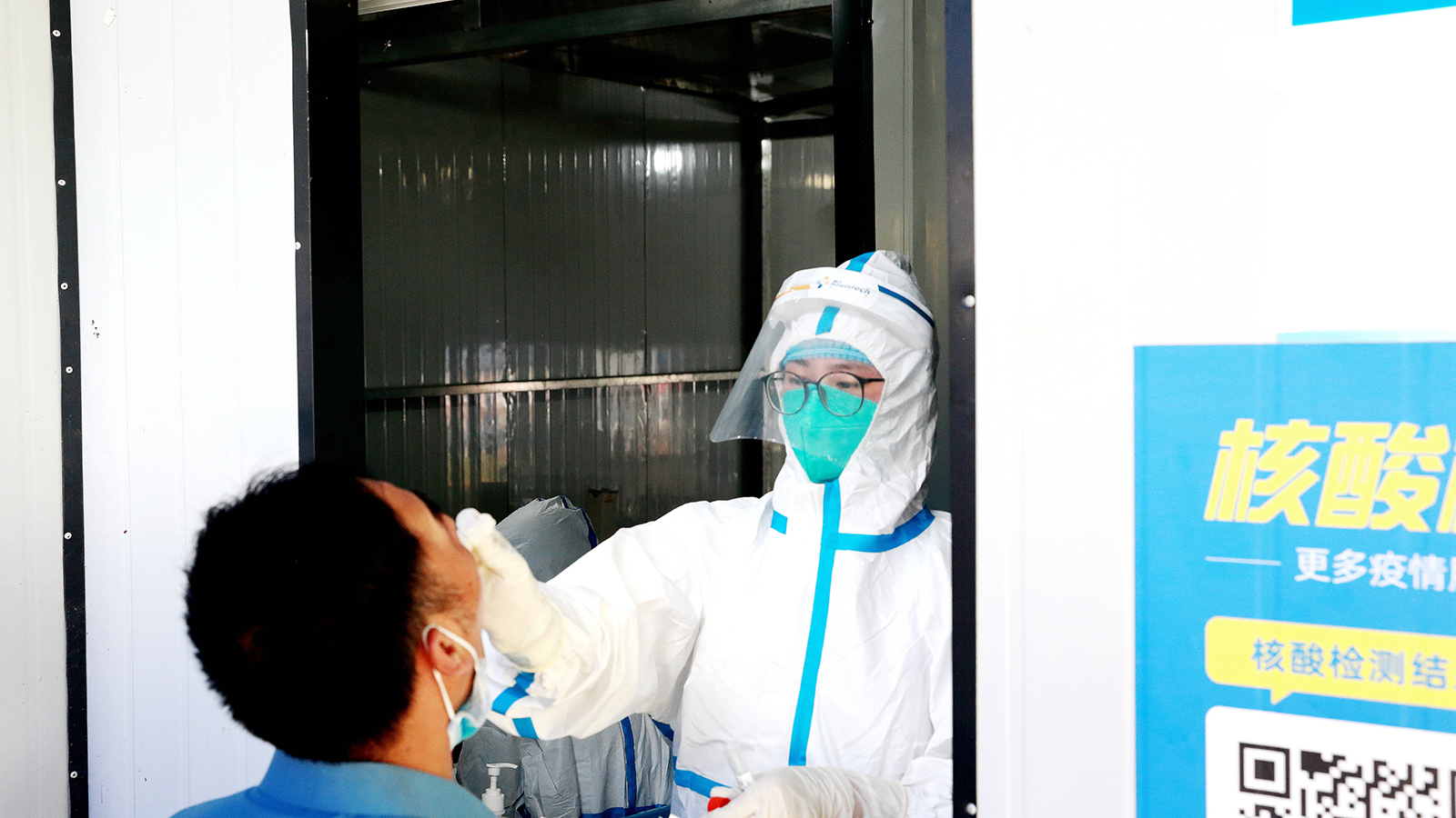 重庆大学附属江津医院1.jpg