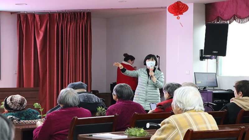 图3陈岩分享植物养护.jpg