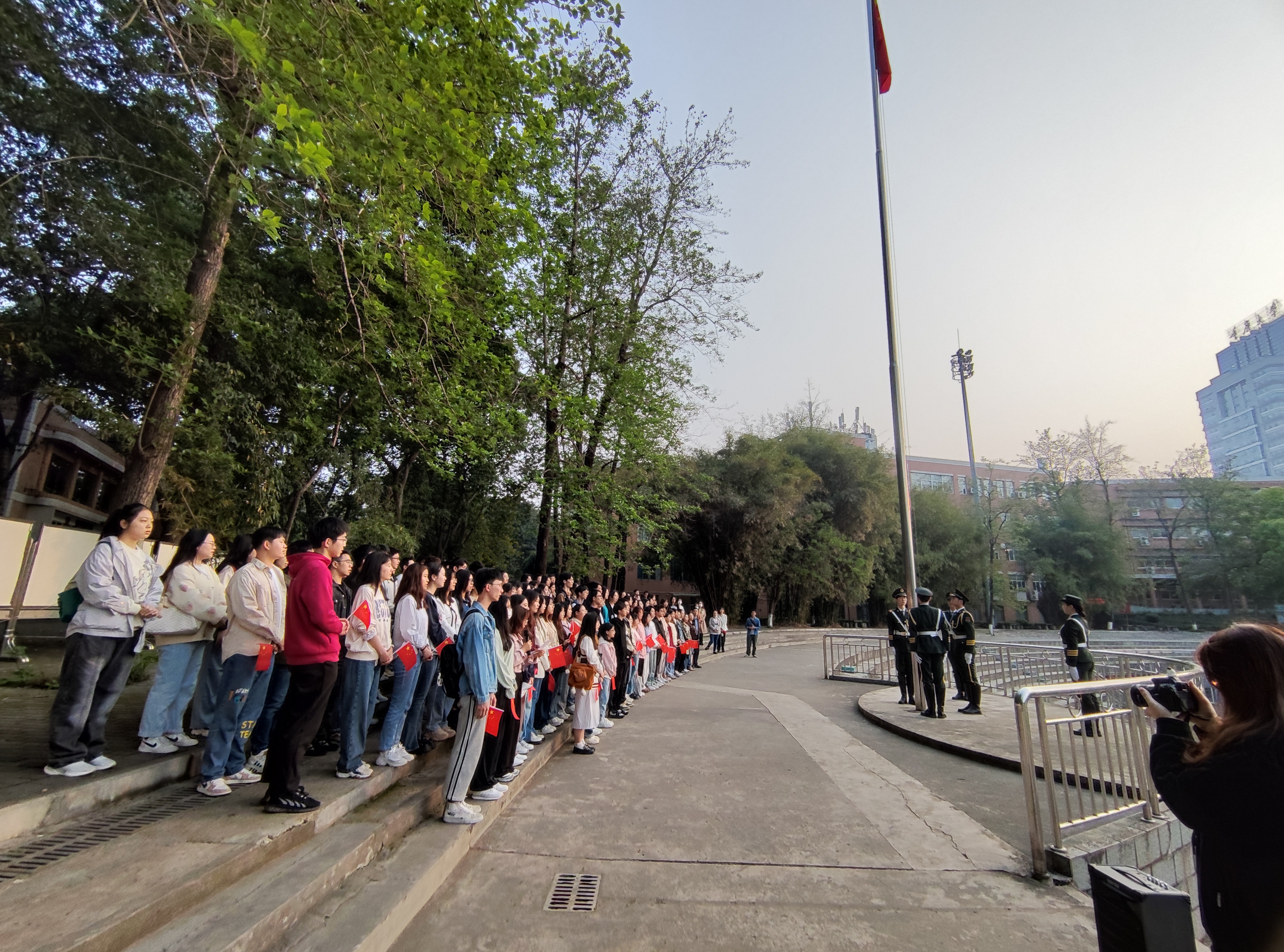 图片5.jpg