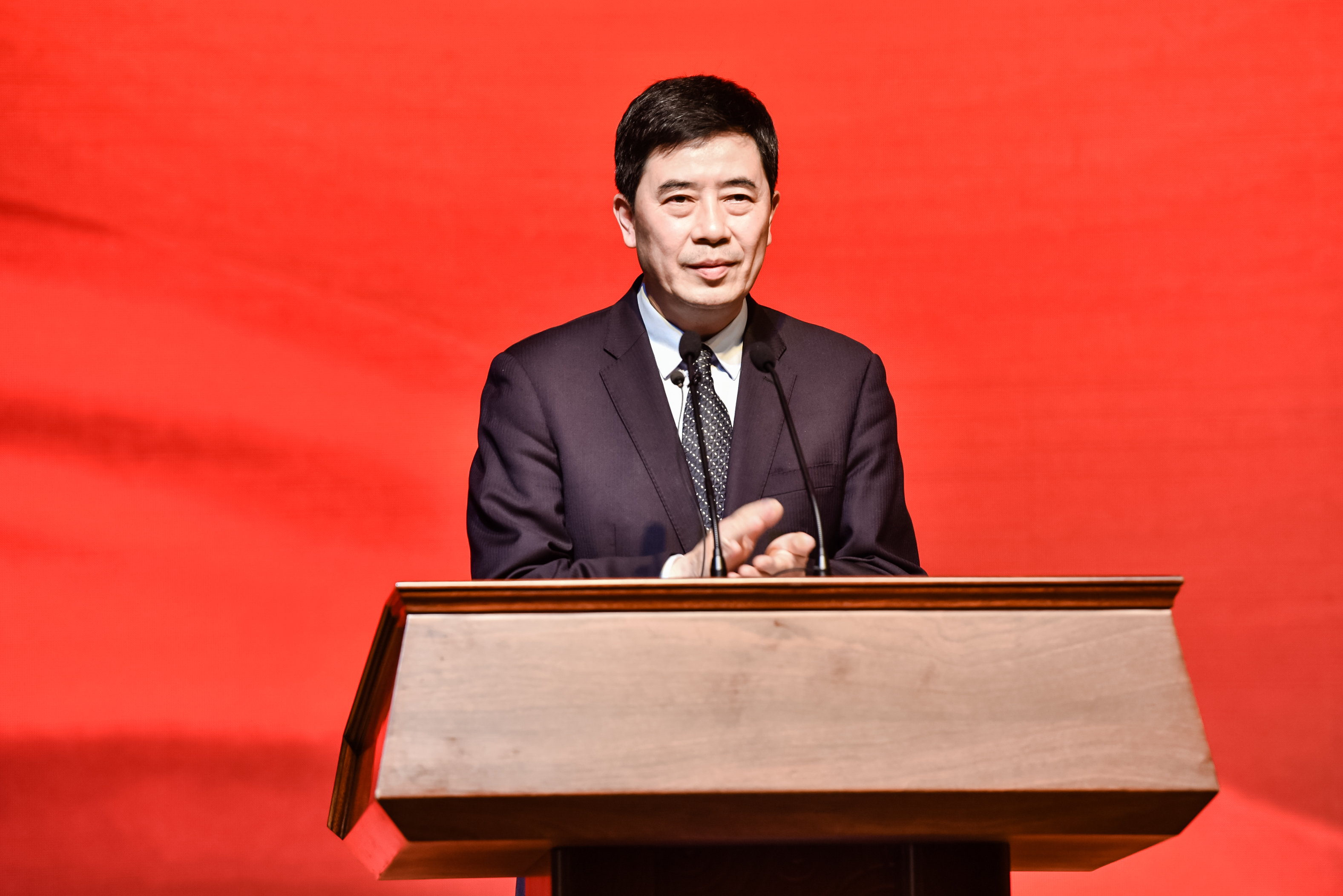 图10 舒立春讲话.jpg