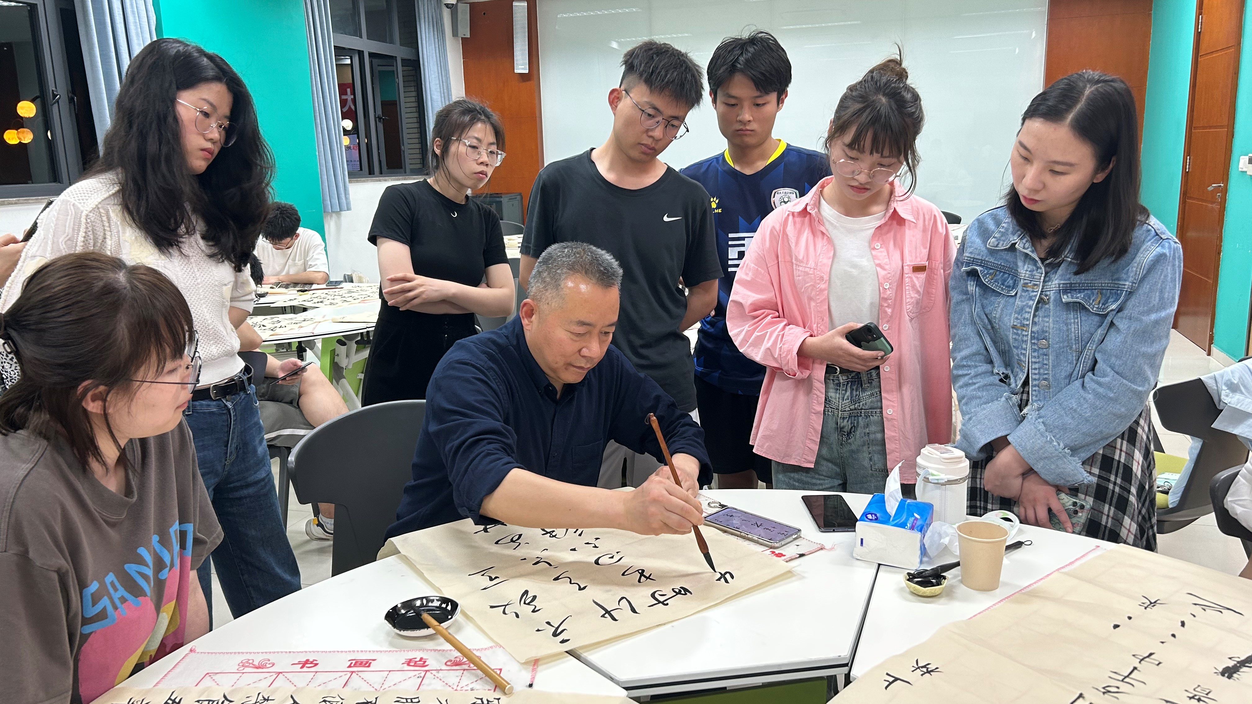 图片2.jpg