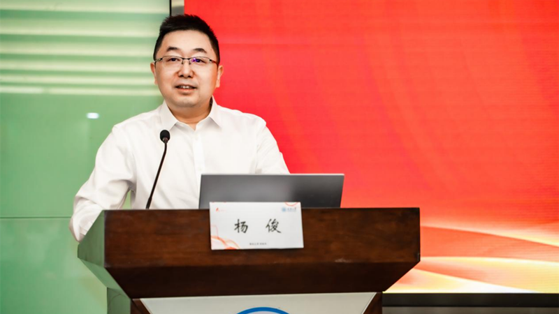 校网图片2.png