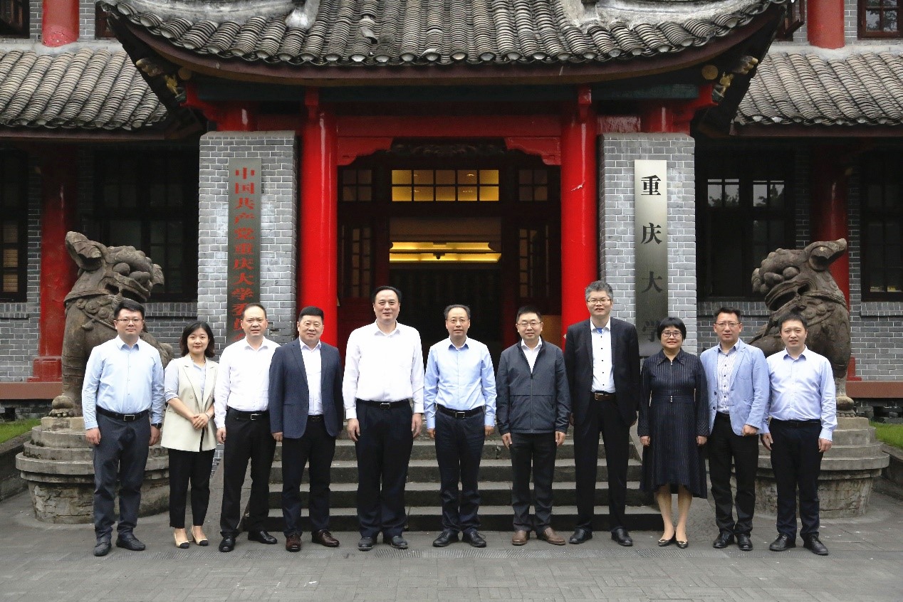 大合影.jpg