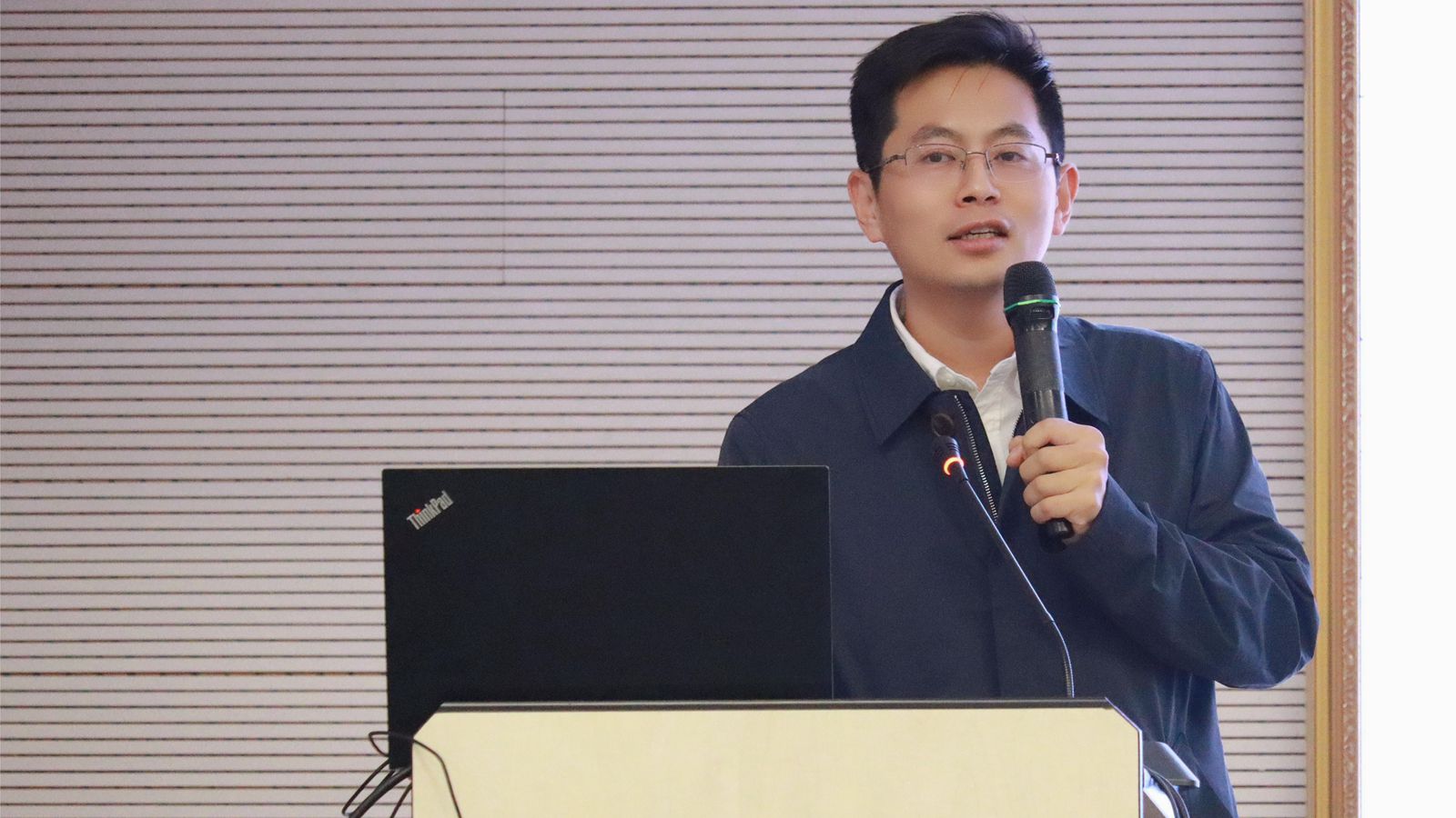 1697794017851397.jpg 5.关照宇_副本.jpg