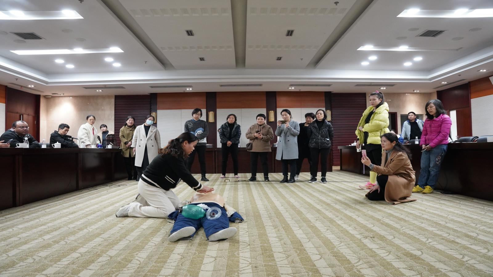 新闻5.jpg