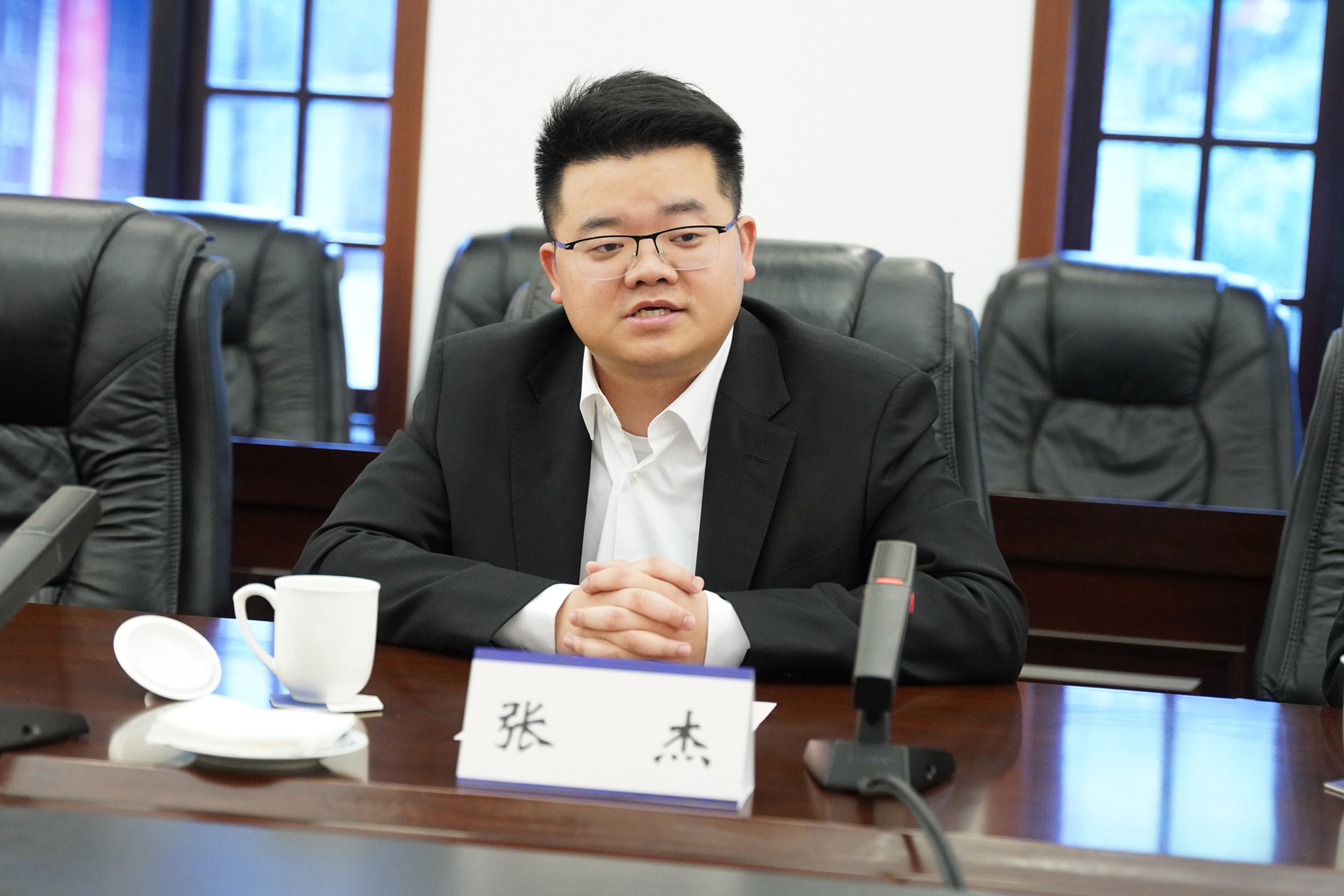 1710491579612377.jpg 张杰董事长2.jpg