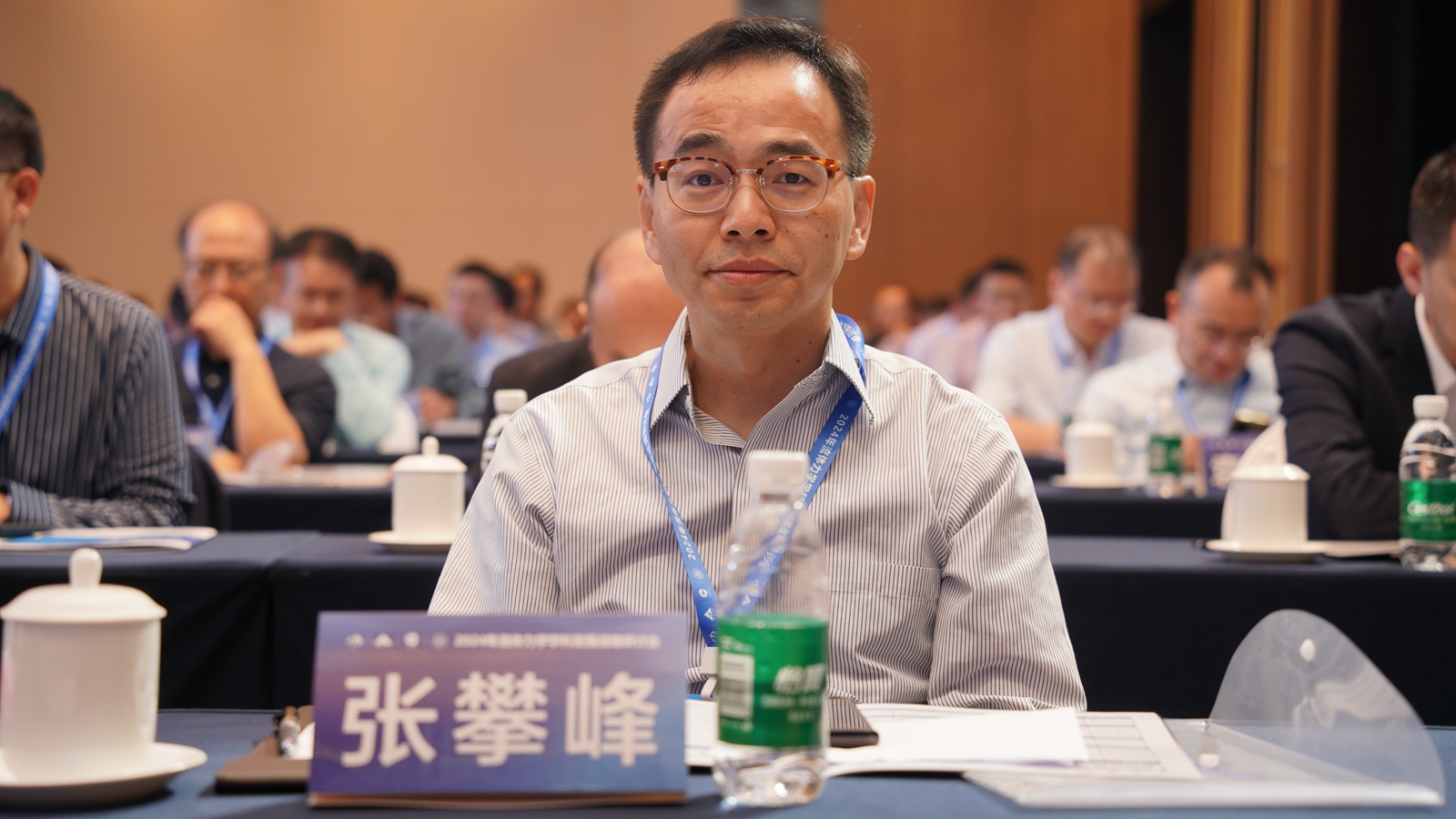 1713267539485770.jpg 张攀峰处长_副本.jpg