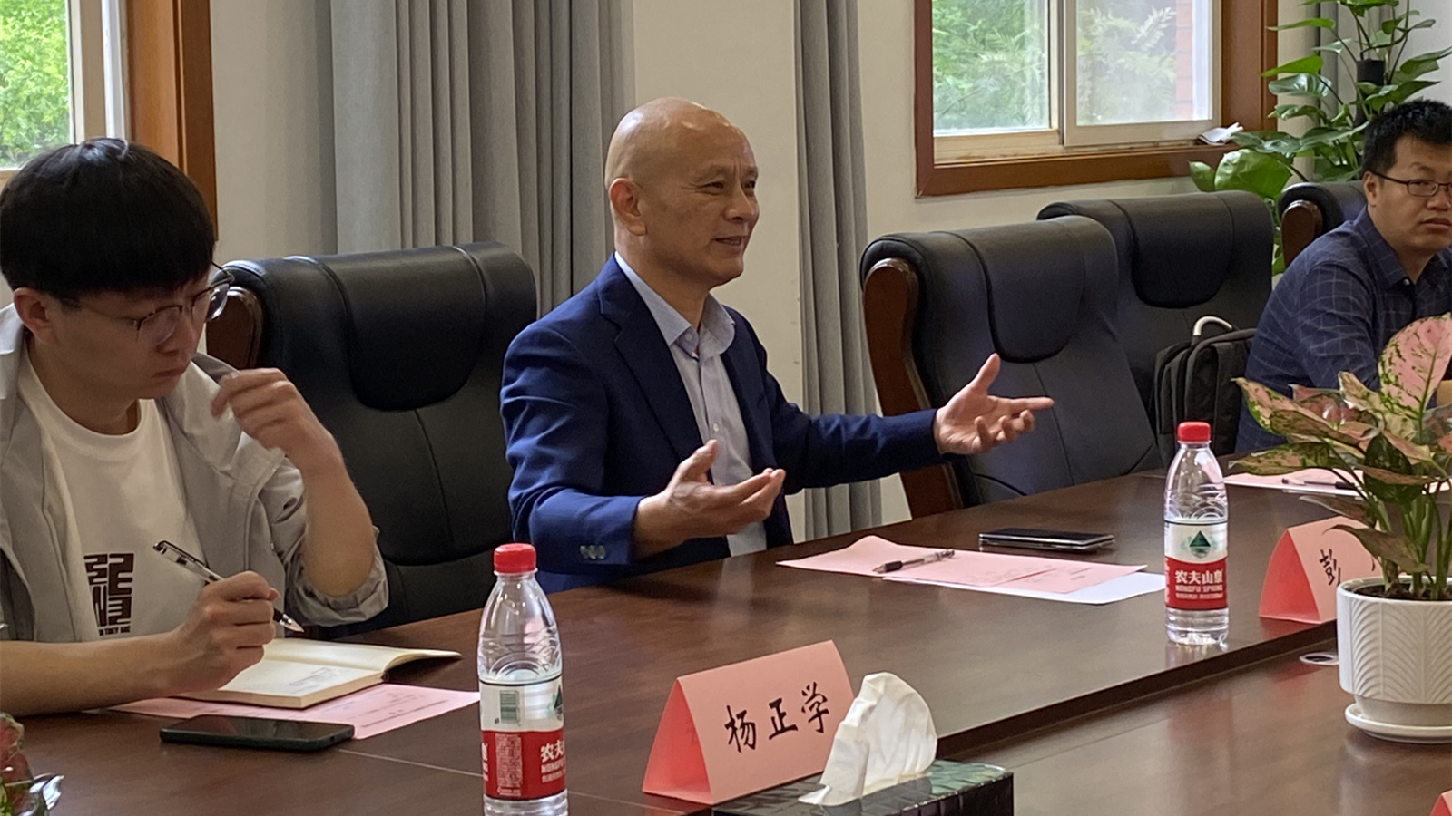 微信图片_20240425164901_副本.jpg