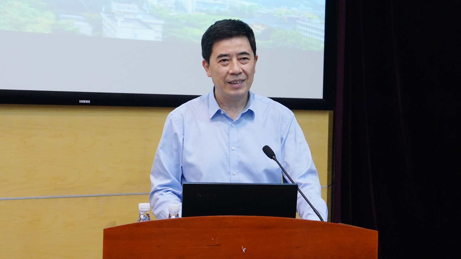 1718013423356990.jpg 20240607-招生办-重庆大学2024年本科招生宣传动员暨培训工作会-覃显甦 (4)_副本.jpg