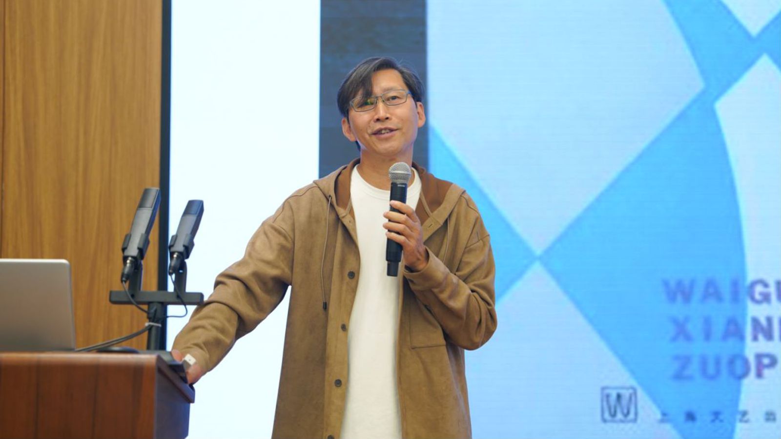 1729563861402158.jpg 8e492fc30o8937d8ecf5a405c733a566_副本.jpg