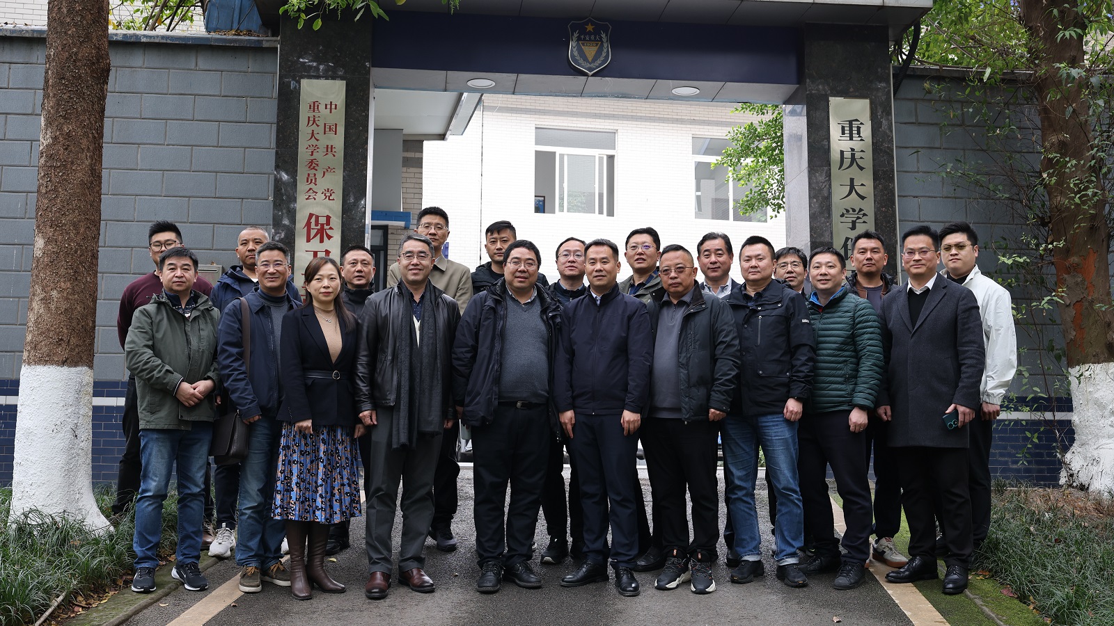 1600900图1.jpg