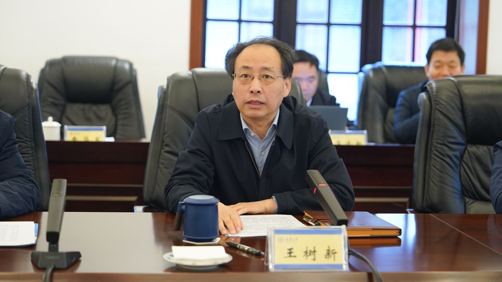 微信图片_20250401212315_副本.jpg