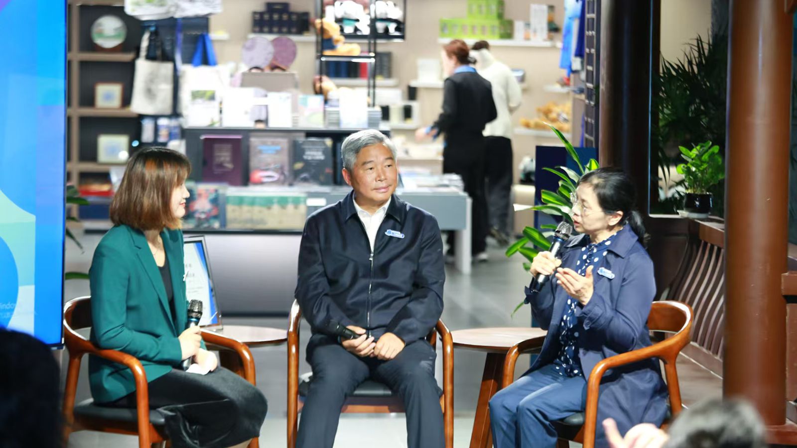微信图片_20250425145139_副本.jpg