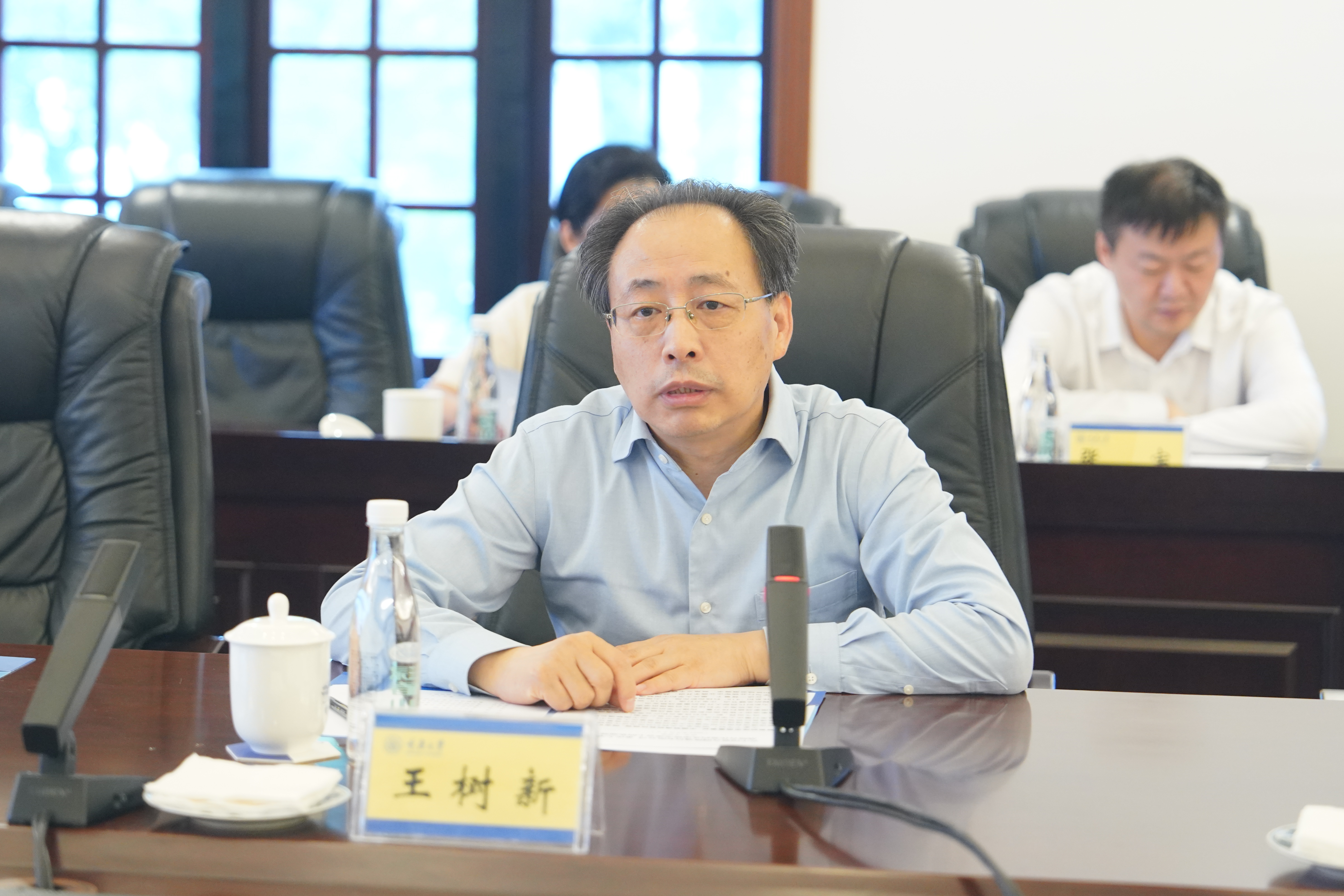 王树新.jpg