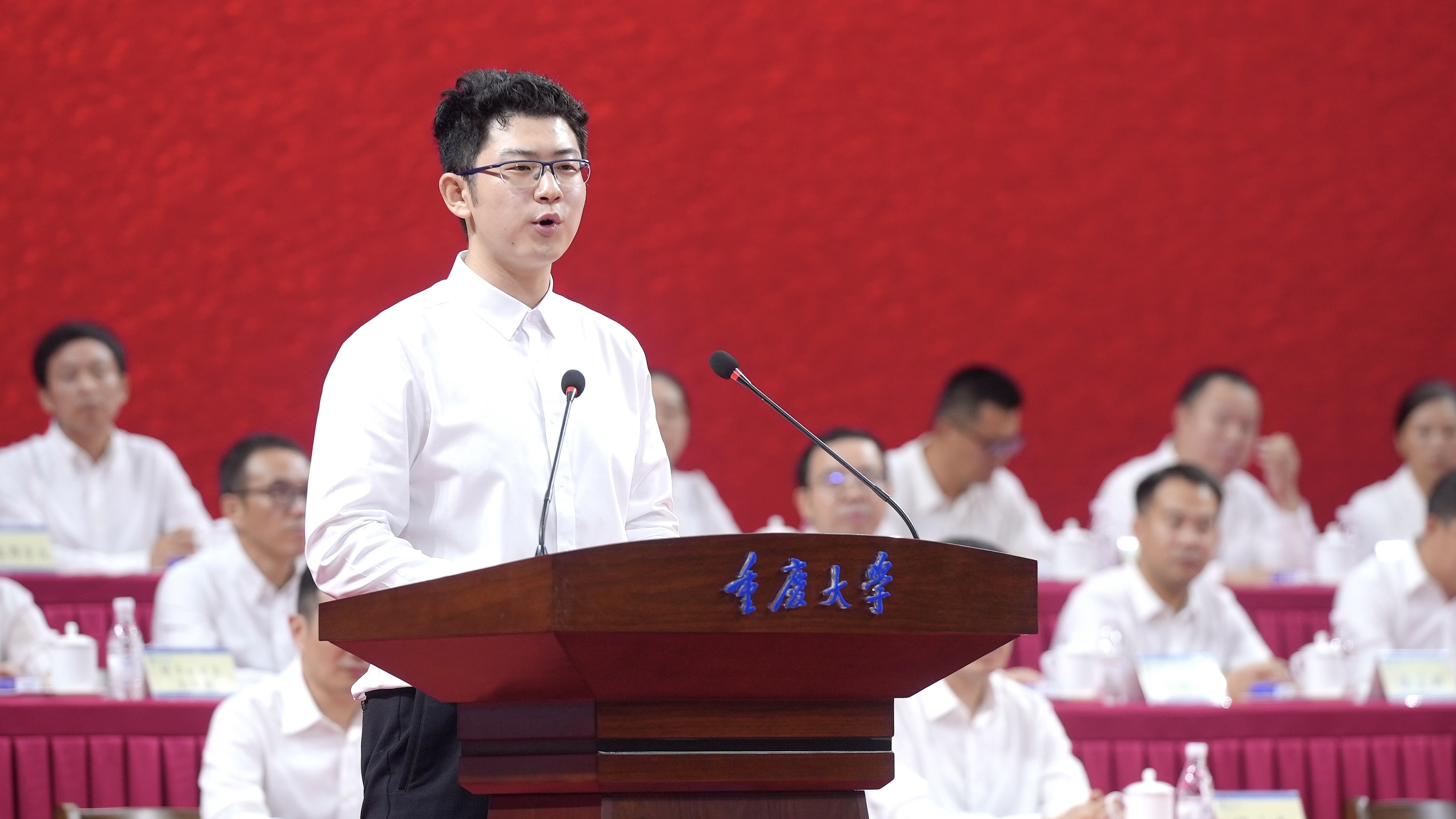 1757847833649608.jpg 高年级本科生发言.jpg