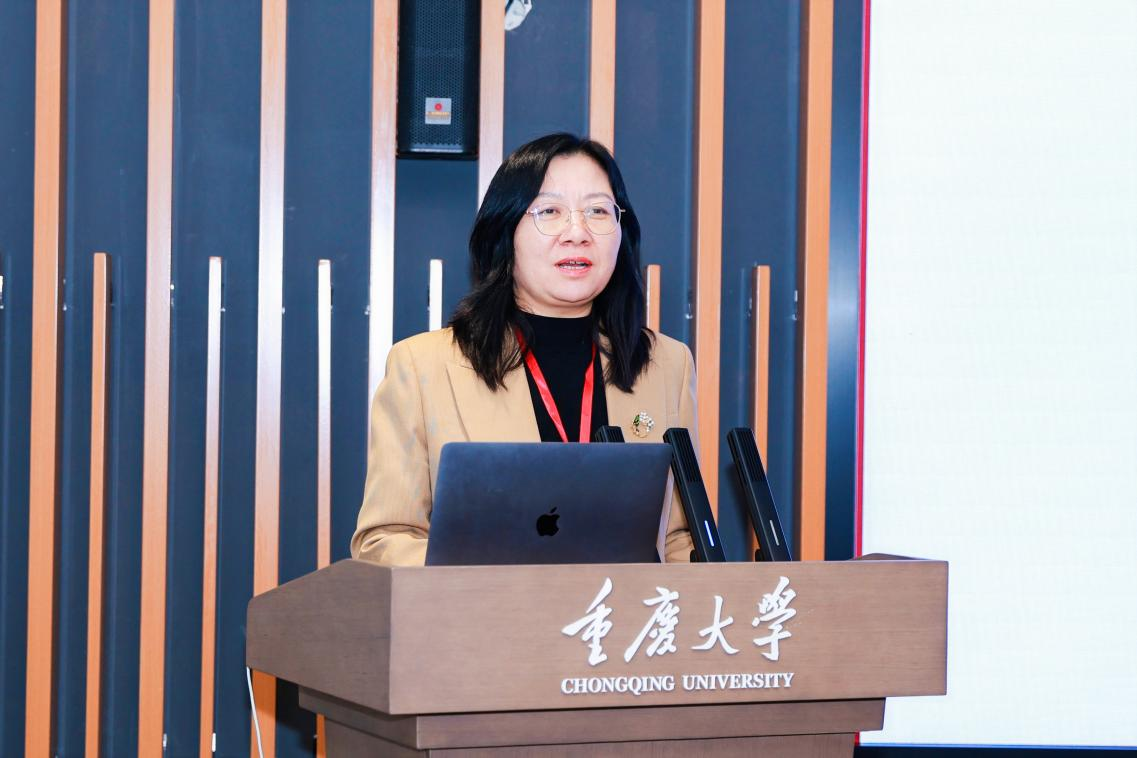 中国政法大学人文学院院长赵晓华.png