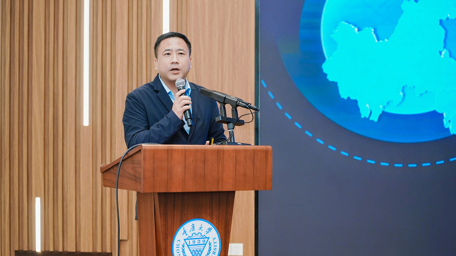 图5-杨维东.jpg