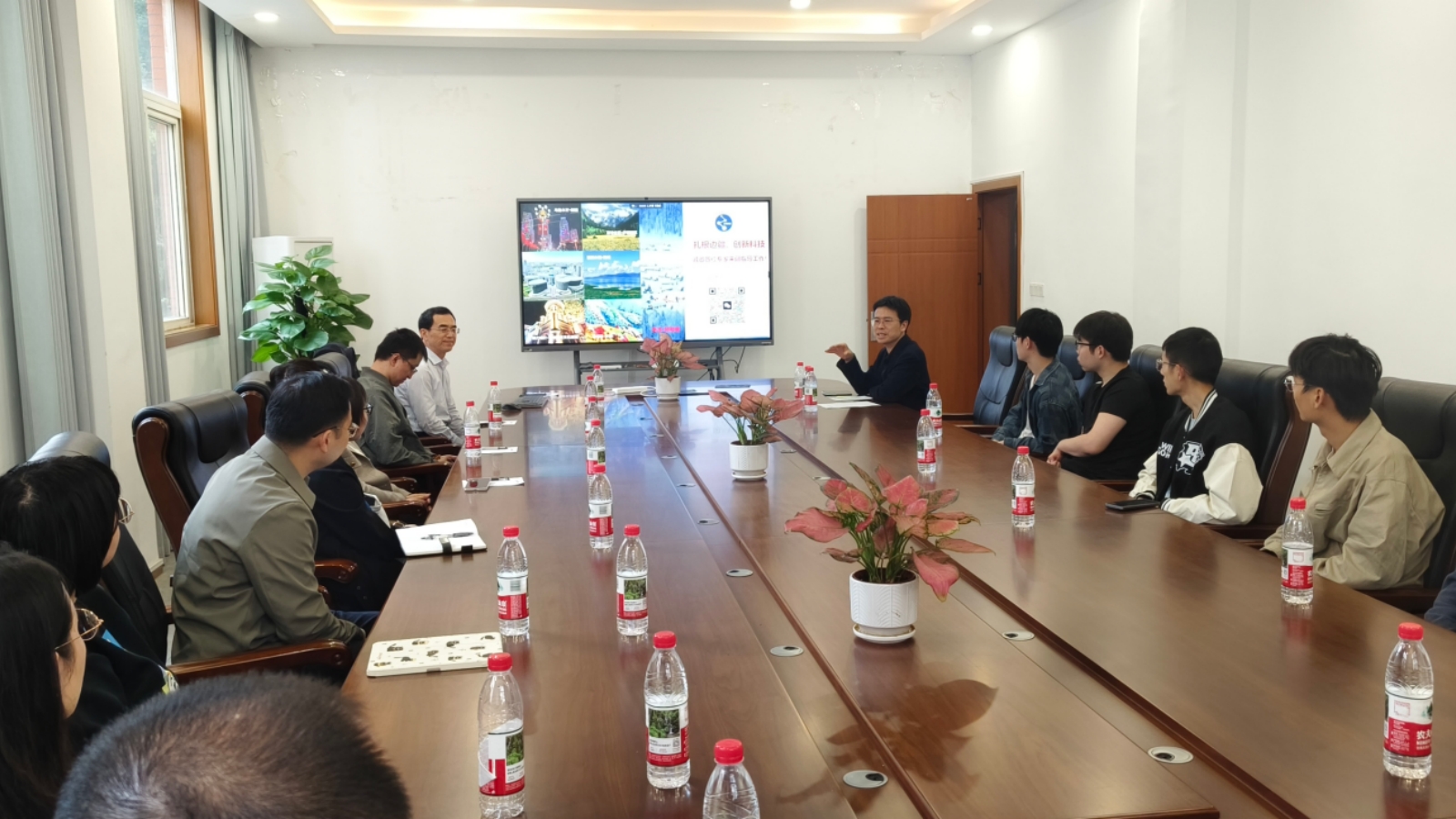 图3.jpg
