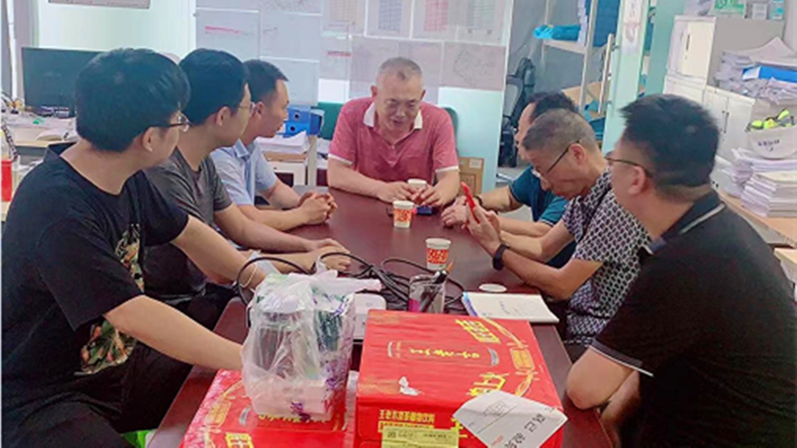 林鸥监理公司高温慰问项目现场