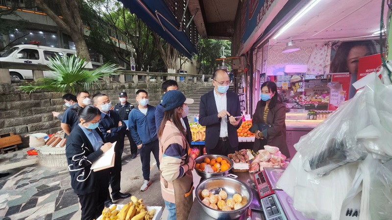 校领导带队开展重要保障期校园安全检查