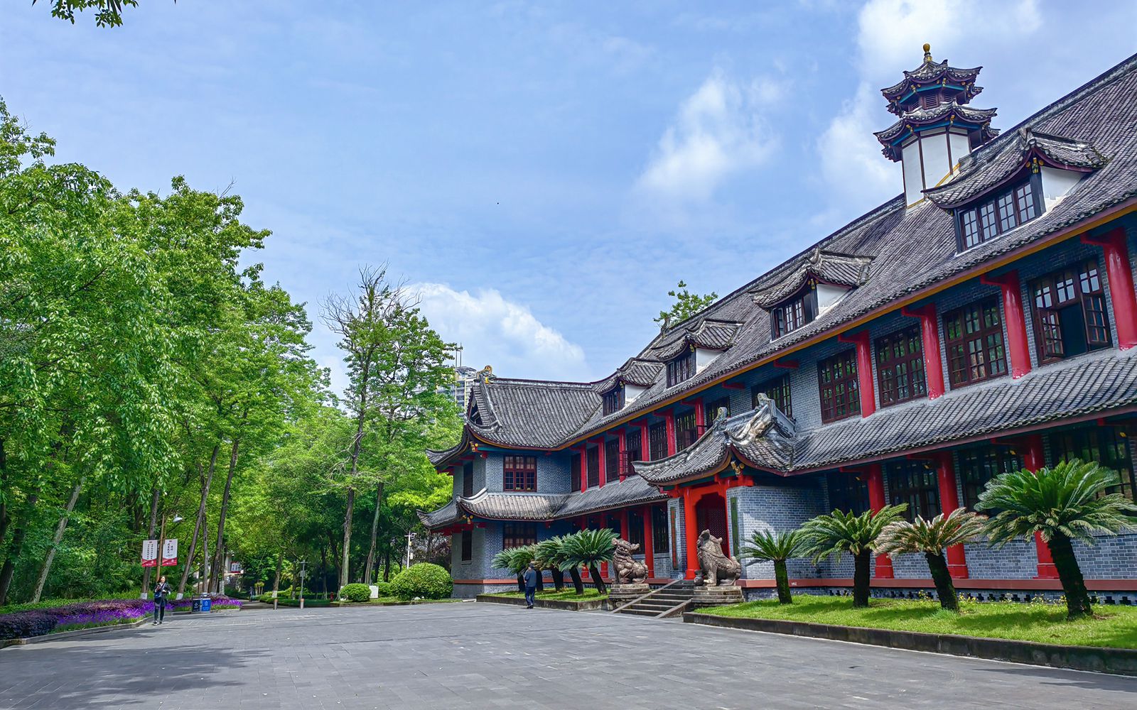 《重庆日报》重庆大学高质量推进“双一流”建设