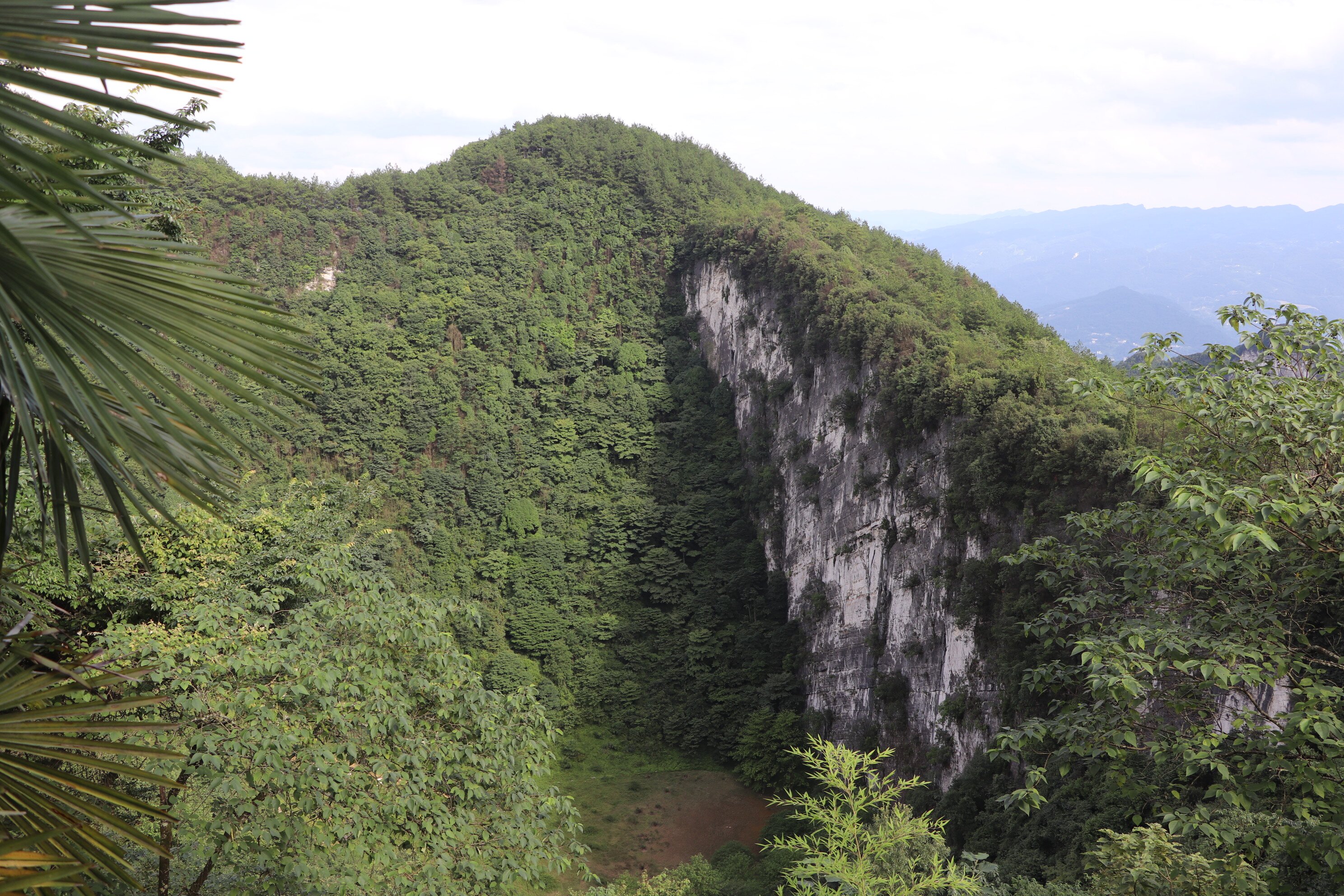 雁窝双绝远景图.jpg