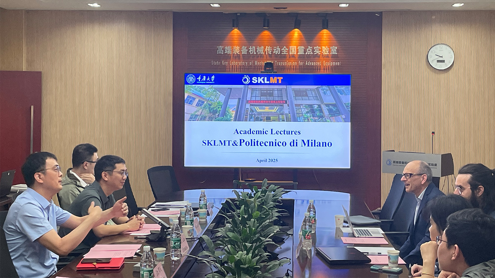 新闻网1.jpg