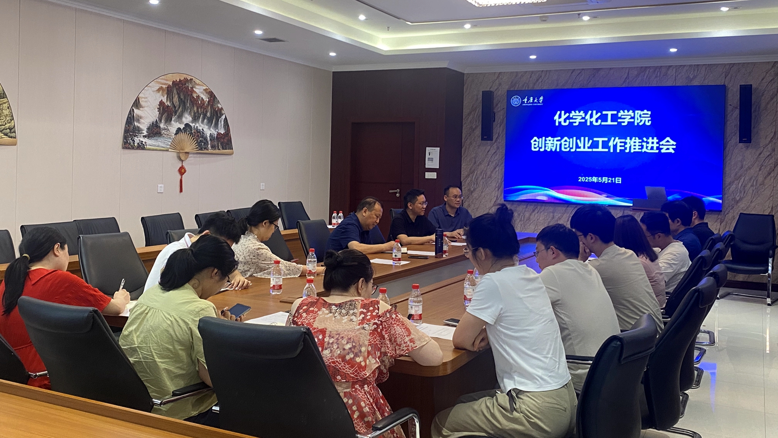 b2b137517f453cf79b8783cbab951df4_副本.jpg