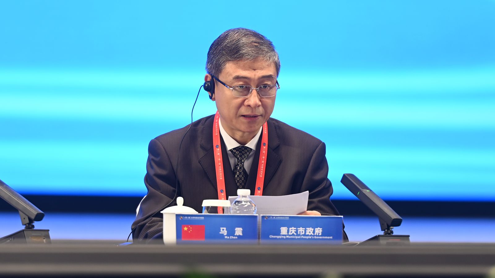 5重庆市人民政府副市长马震_副本.jpg
