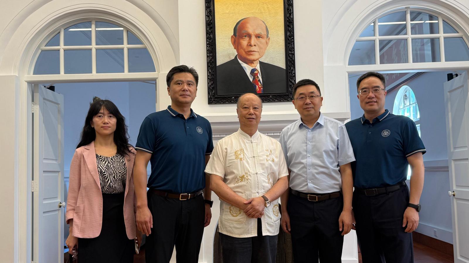 澳门霍英东基金会(1).jpg
