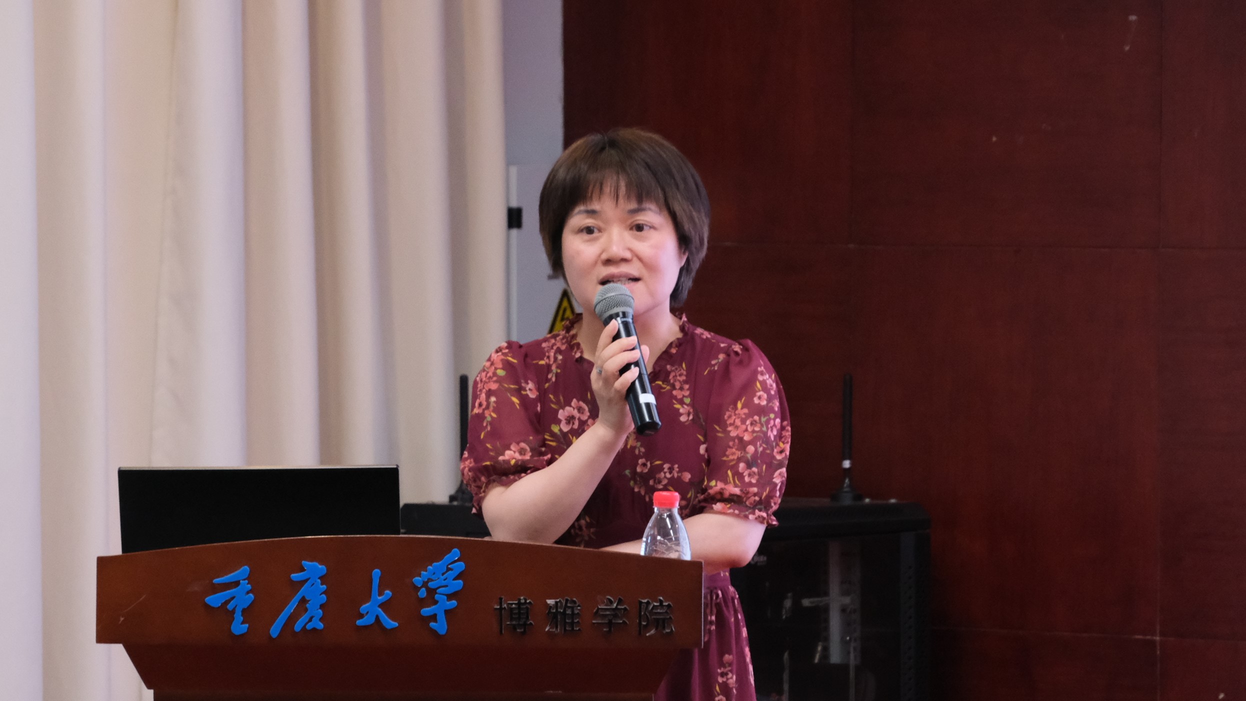 4罗靓.JPG