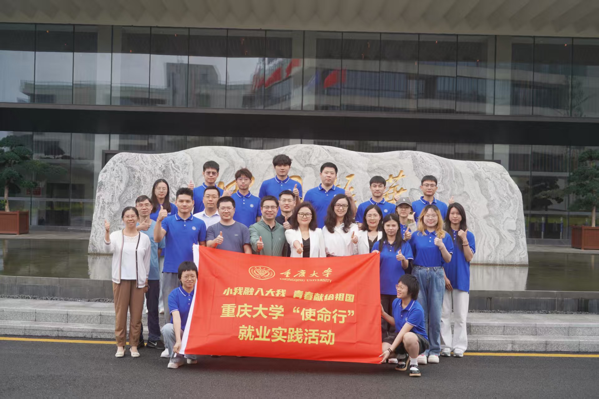 振华1.jpg